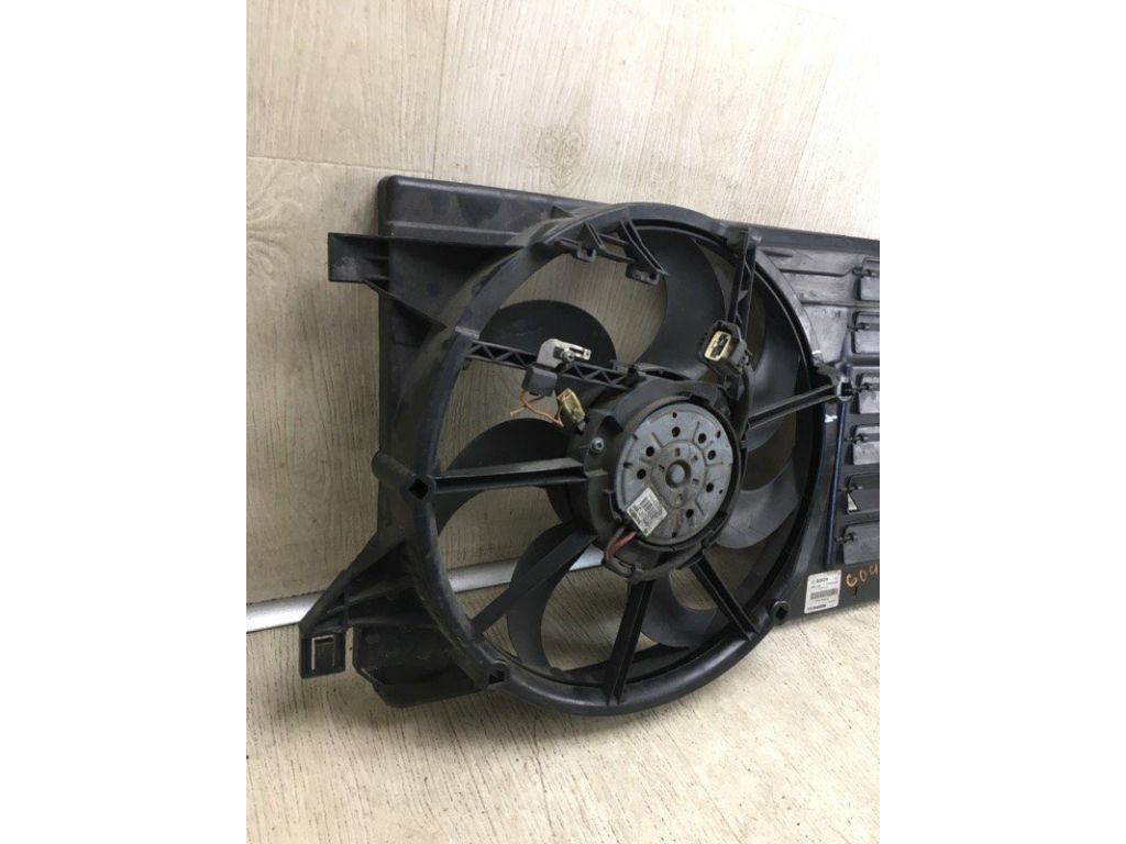 LF8B-15-025H | Диффузор вентилятора основного радиатора MAZDA 3 BL 09-13 - Фото 2