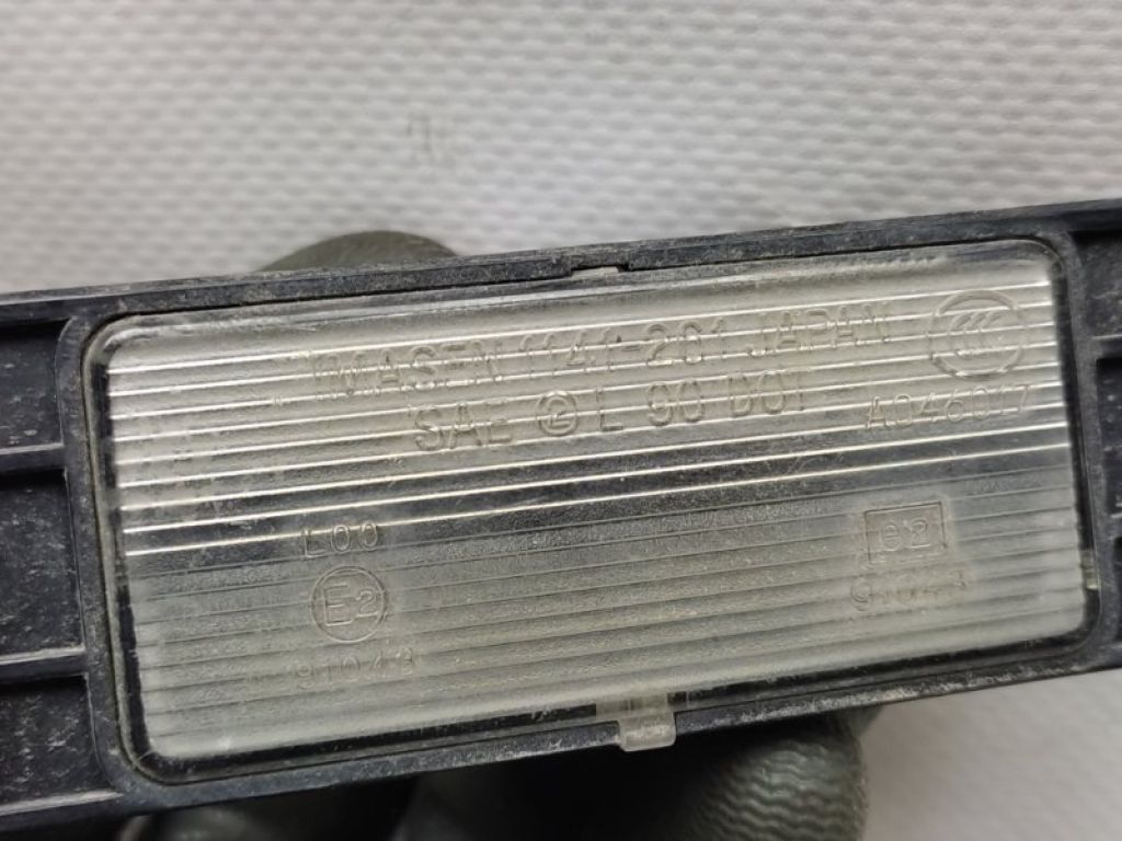 8341A105 | Підсвічування номера MITSUBISHI GALANT 03-12 - Фото 4