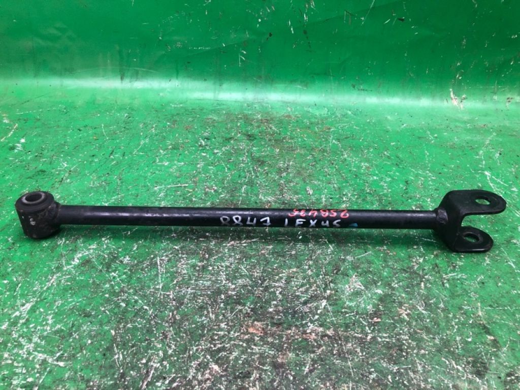 4871033070 | Важіль задньої підвіски поперечний LEXUS ES300 ES330 01-06