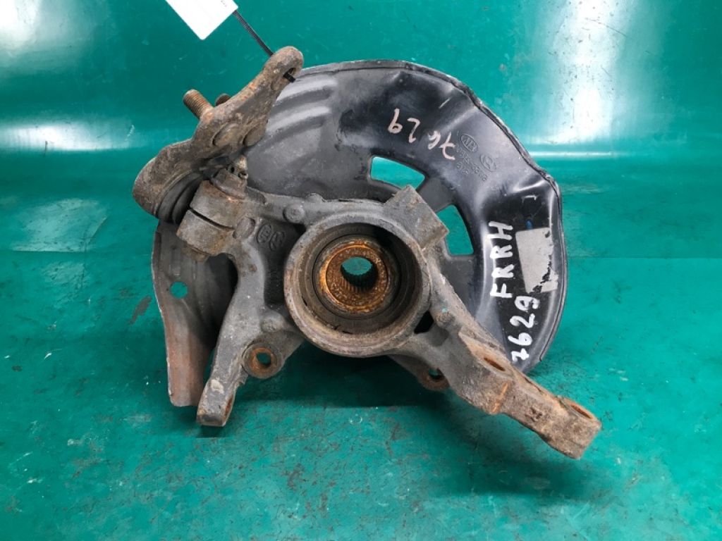 51716-2T010 | Кулак поворотний передн. прав. HYUNDAI SONATA YF 10-14