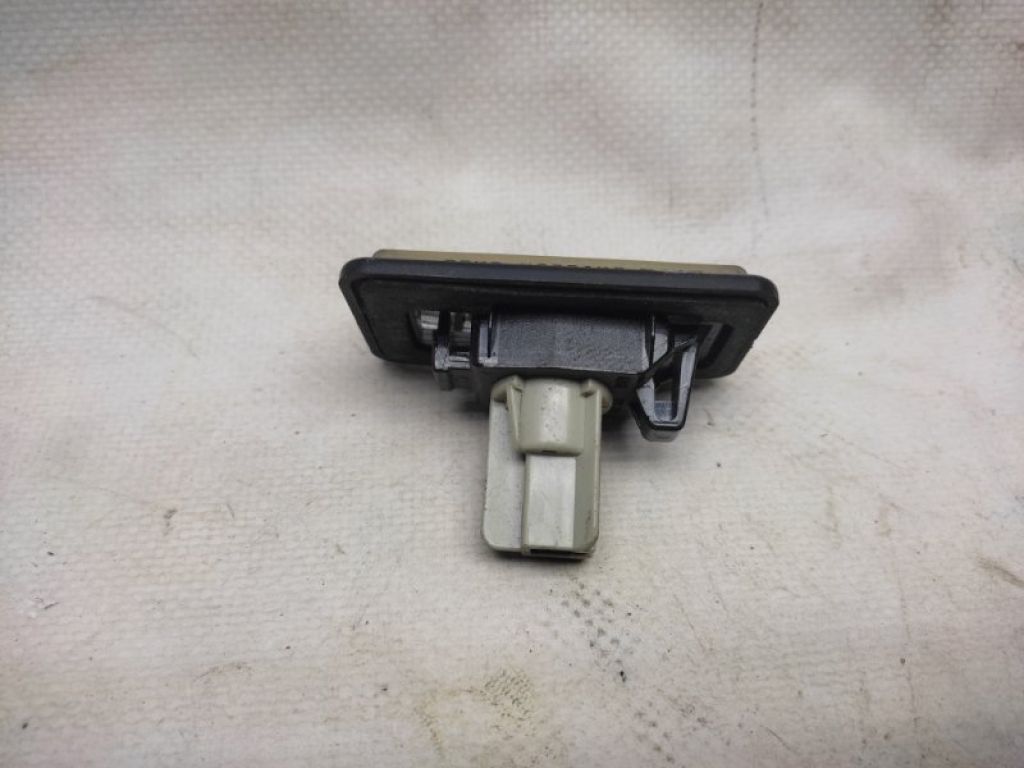 26510-EG000 | Підсвічування номера задн. INFINITI M35/M45 04-10 - Фото 2