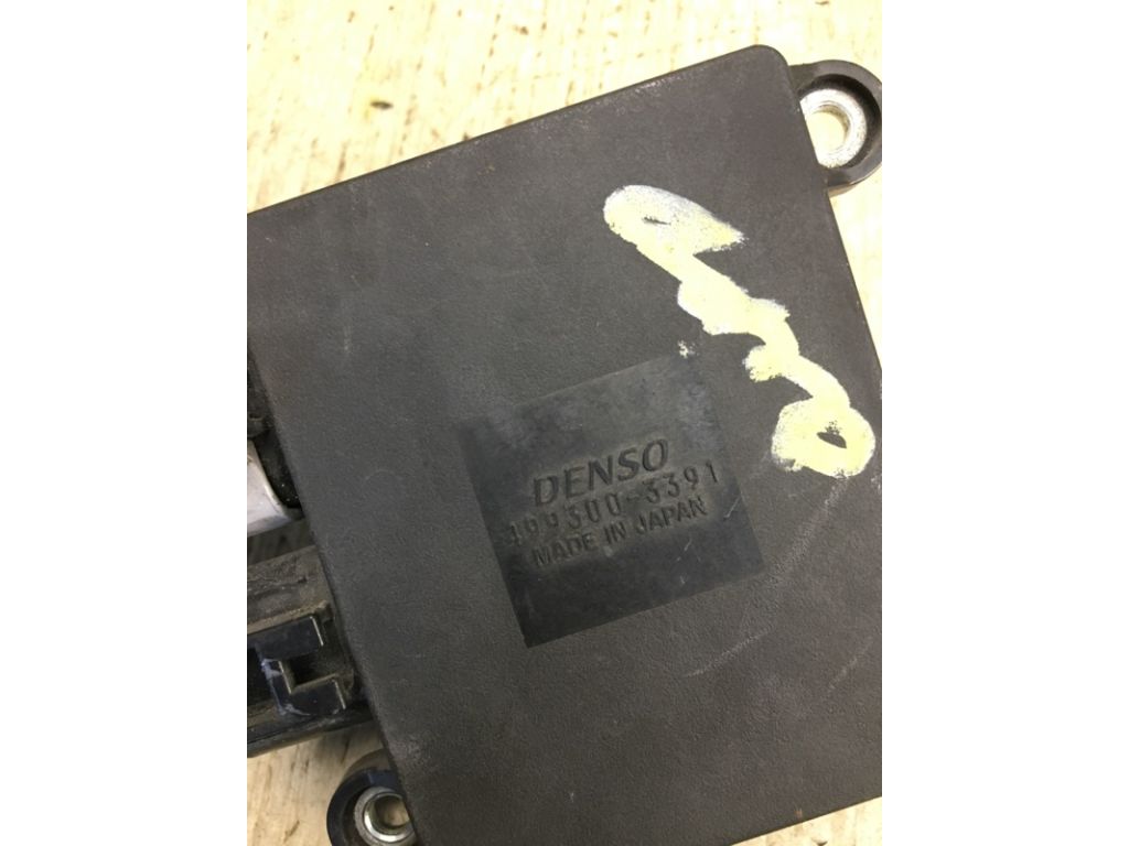 CY03-15-15YA | Блок керування вентилятором радіатора MAZDA CX-9 06-16 - Фото 4