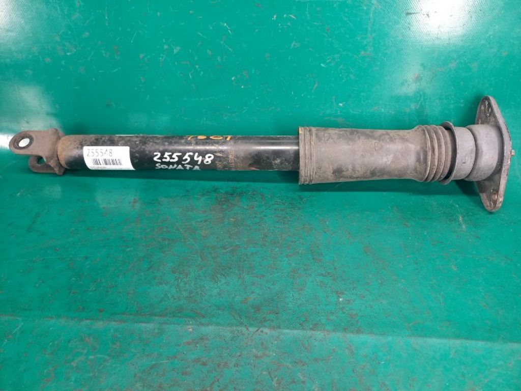 553113Q610 | Амортизатор задн. HYUNDAI SONATA YF 10-14