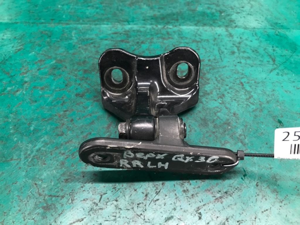 82401-5DA0A | Петля двері верхня задн. лів. INFINITI QX30 16-20