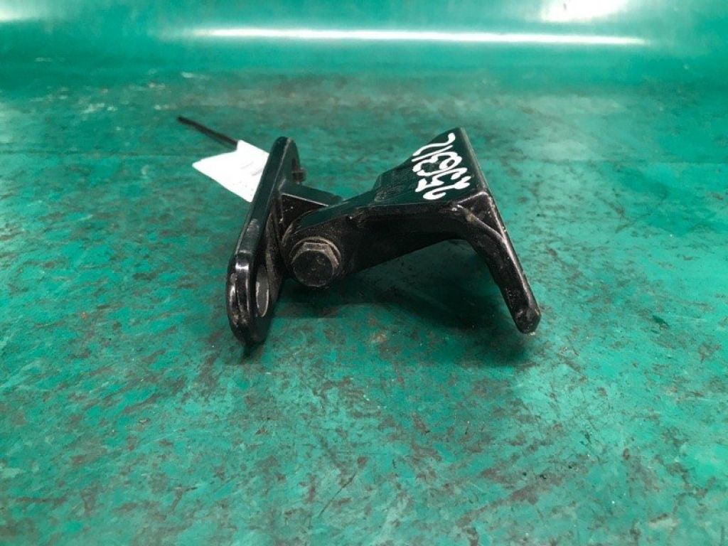 82401-5DA0A | Петля двері верхня задн. лів. INFINITI QX30 16-20 - Фото 8