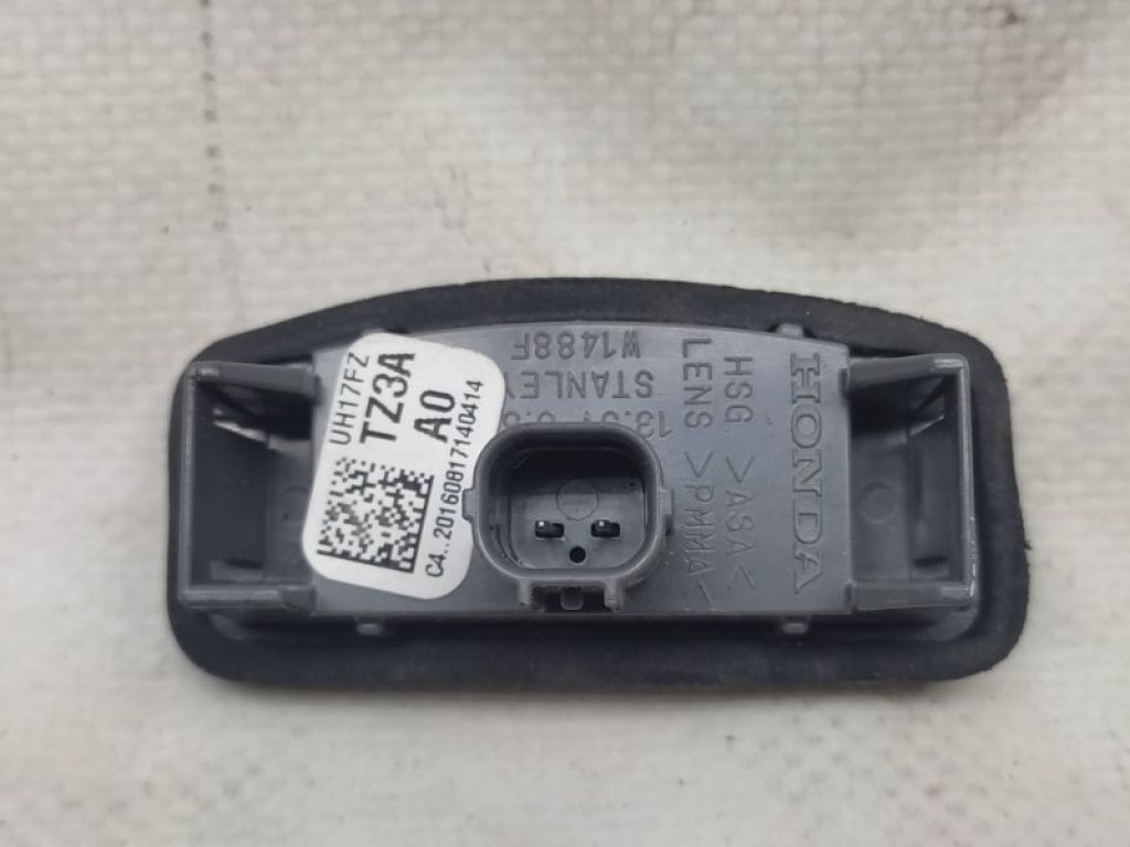 34100-TZ3-A01 | Подсветка номера ACURA TLX 14-17 - Фото 2