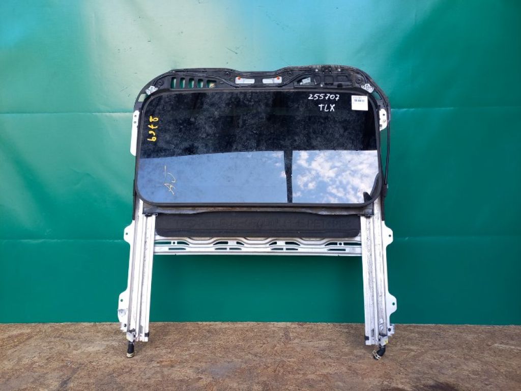 70200-TZ3-A02 | Люк ACURA TLX 14-17