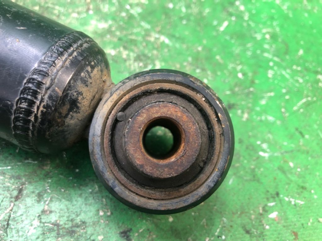 E62109NF0A | Амортизатор задн. INFINITI QX60/JX35 12-20 - Фото 3