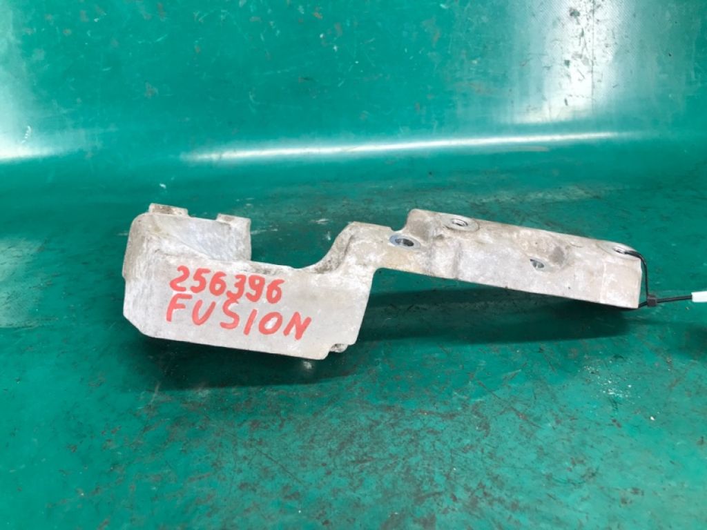 DS7Z-10A313-A | Кронштейн компрессора кондиционера FORD FUSION 14- - Фото 5