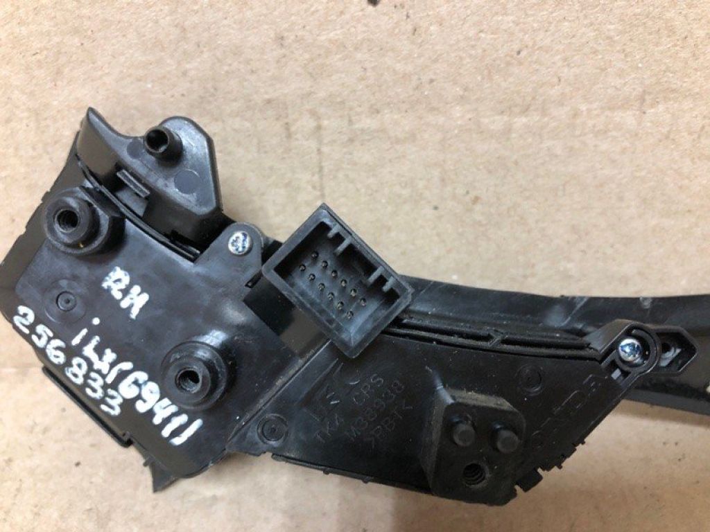 36770-TX6-A01 | Кнопки на руль прав. ACURA ILX 16-19 - Фото 3