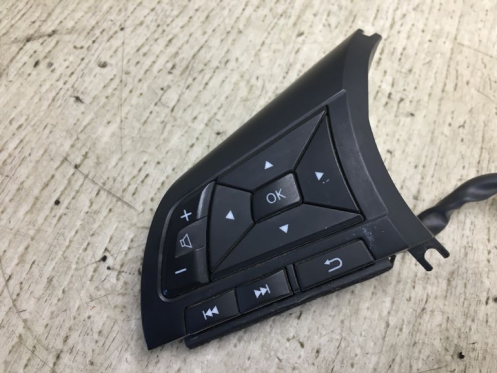 25550-6FL1A | Кнопки на руль NISSAN X-TRAIL/ROGUE T32 13-20 - Фото 3