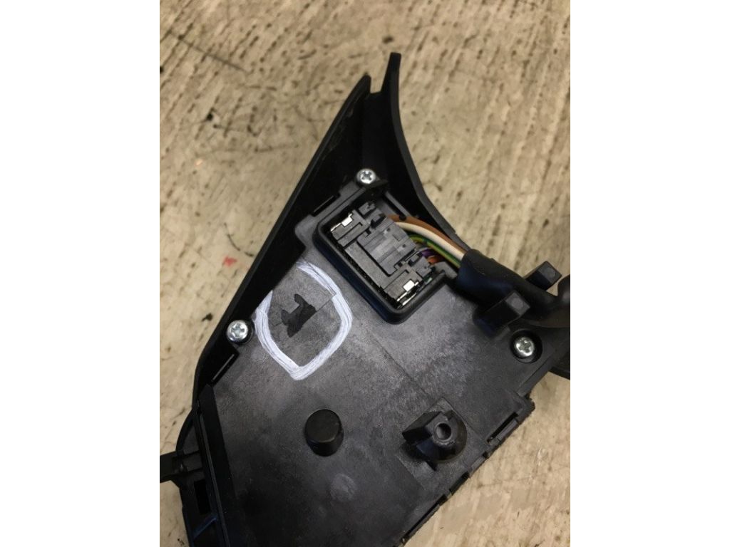 25550-6FL1A | Кнопки на руль NISSAN X-TRAIL/ROGUE T32 13-20 - Фото 6