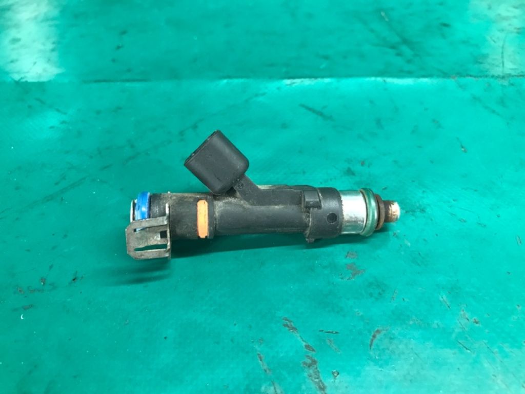 8S4Z-9F593-A | Форсунка топливная FORD FUSION 14- - Фото 4