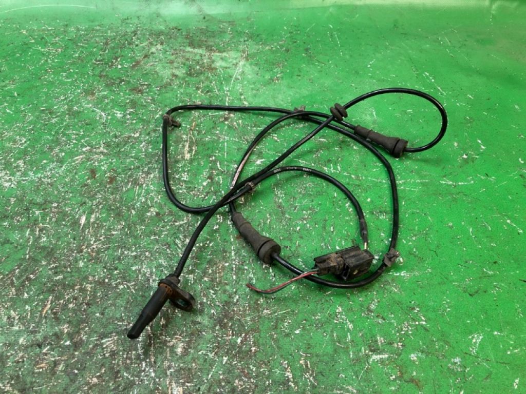 47910-3LM0A | Датчик ABS передн. прав. NISSAN NV200 USA 13-