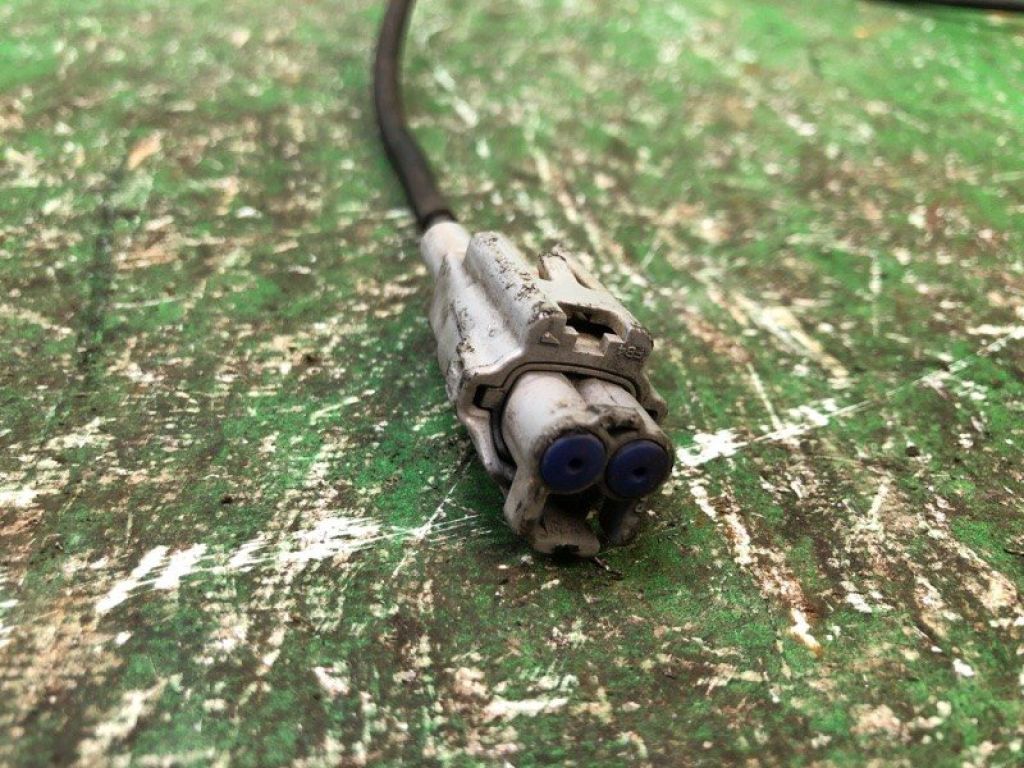 8954233030 | Датчик ABS передн. прав. LEXUS ES300 96-01 - Фото 4