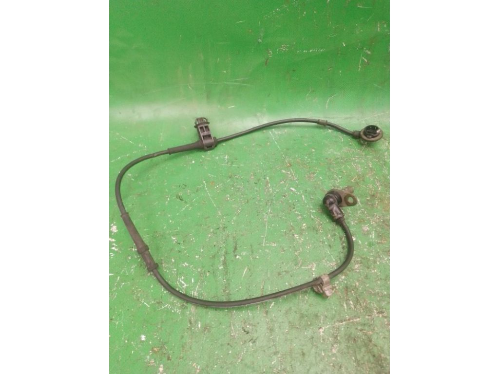 L214-43-71YF | Датчик ABS задн. прав. MAZDA CX-9 06-16