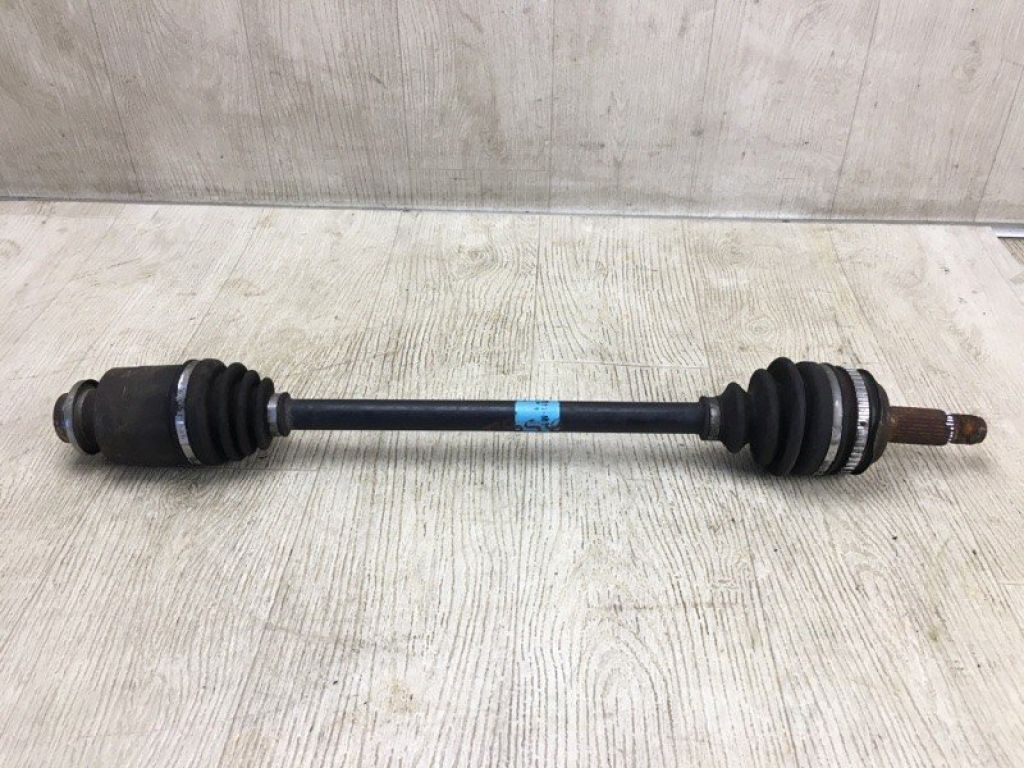 42310-S3V-A62 | Привод задний прав. ACURA MDX (YD1) 00-06