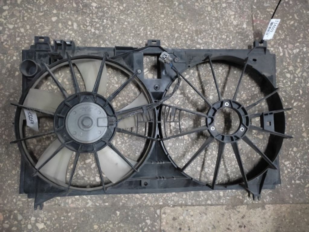 16711-31240 | Диффузор вентилятора основного радиатора LEXUS GS350 GS300 05-11