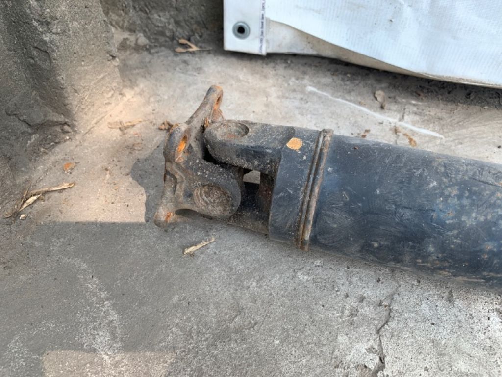 37000-1KA0A | Карданний вал задній NISSAN JUKE 10-19 - Фото 3