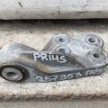 12364-37040 | Кронштейн двигуна задн. TOYOTA PRIUS 16-