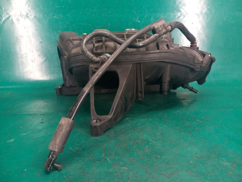 CP9Z-9424-D | Колектор впускний FORD FOCUS 10-18 - Фото 6