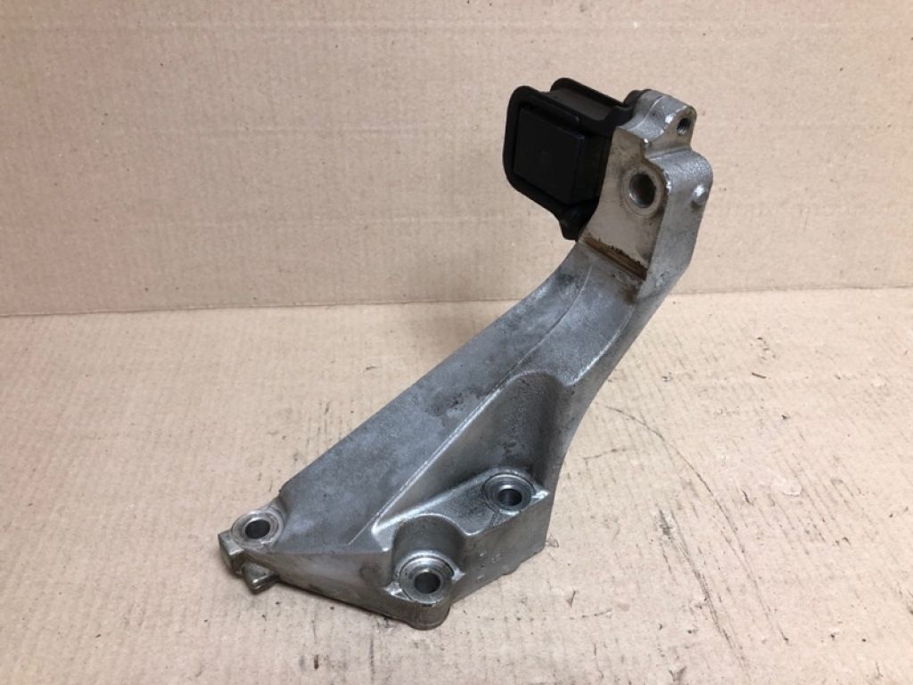 50827-S87-A81 | Кронштейн двигателя задн. HONDA ACCORD CG 97-02