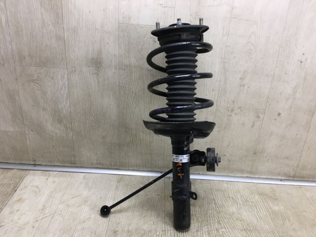 51621-TZ4-A03 | Амортизатор передн. лів. ACURA TLX 14-17