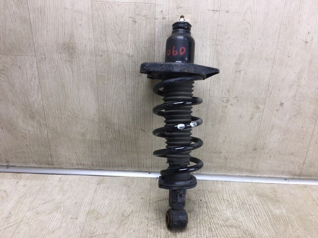 52611-TZ5-A12 | Амортизатор задн. прав. ACURA MDX (YD3) 13-21