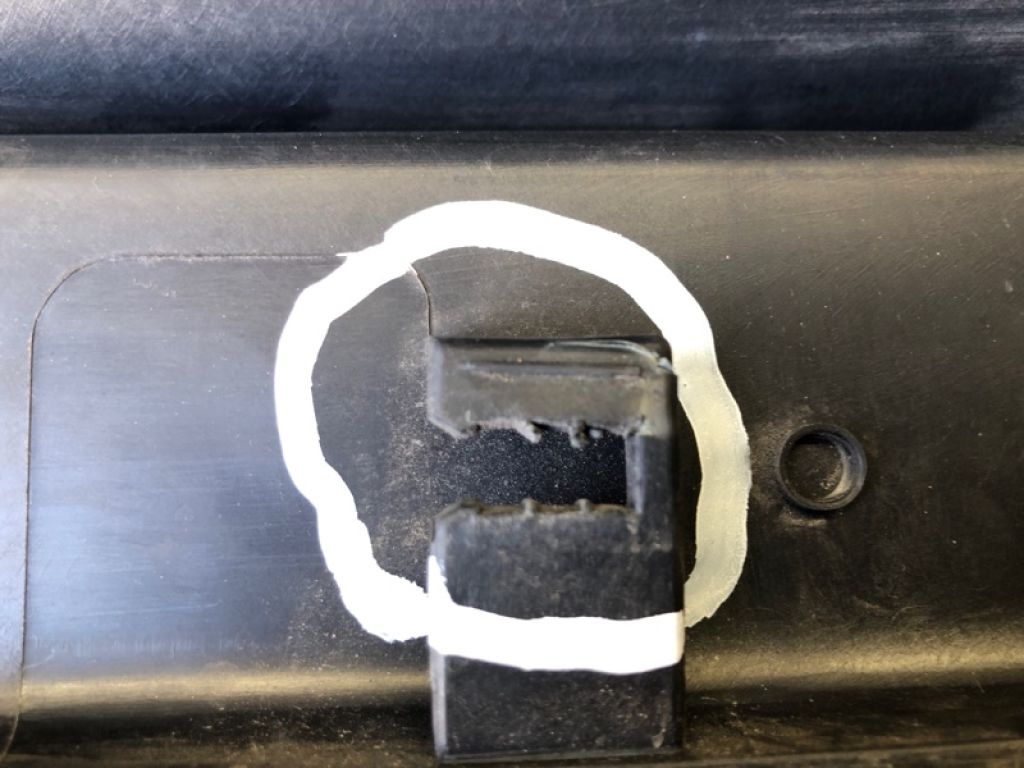 1YW36RXFAH | Накладка порогу зовнішня прав. JEEP CHEROKEE 14- - Фото 9