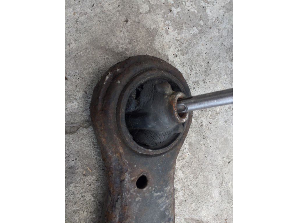 48069-06150 | Важіль передньої підвіски нижній лів. TOYOTA CAMRY 40 06-11 - Фото 4