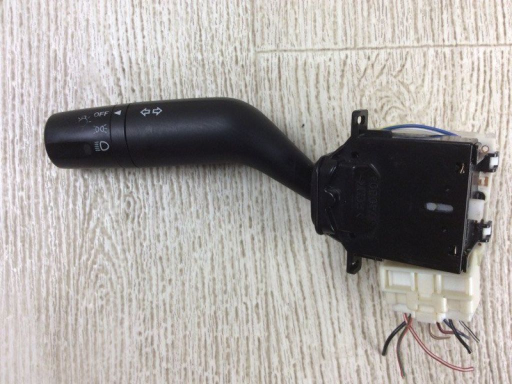 GS3L-66-122A | Подрулевой переключатель лев. MAZDA CX-9 06-16