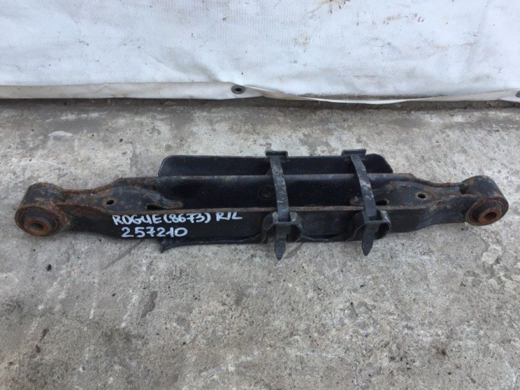 55111-4BA0A | Рычаг задней подвески поперечный нижний лев. NISSAN X-TRAIL/ROGUE T32 13-20