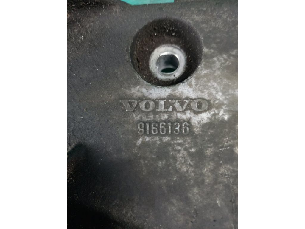 9497106 | Кронштейн генератора VOLVO S70 97-00 - Фото 8
