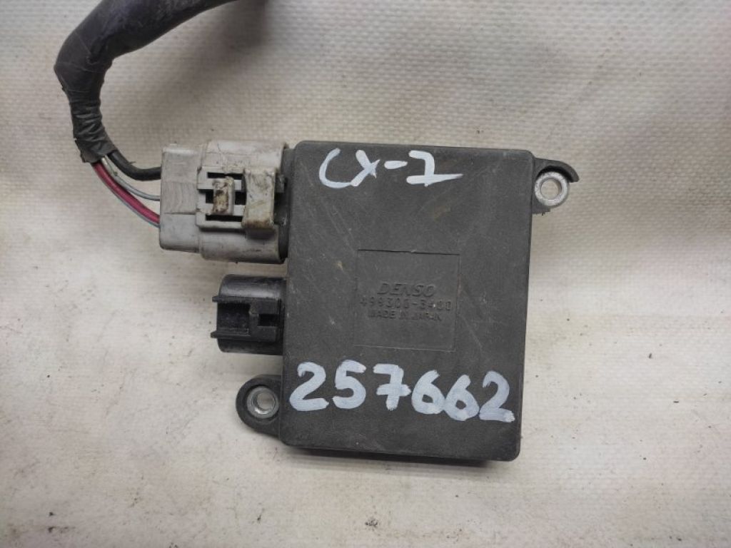 L33L-15-15Y | Блок керування вентилятором радіатора MAZDA CX-7 06-12