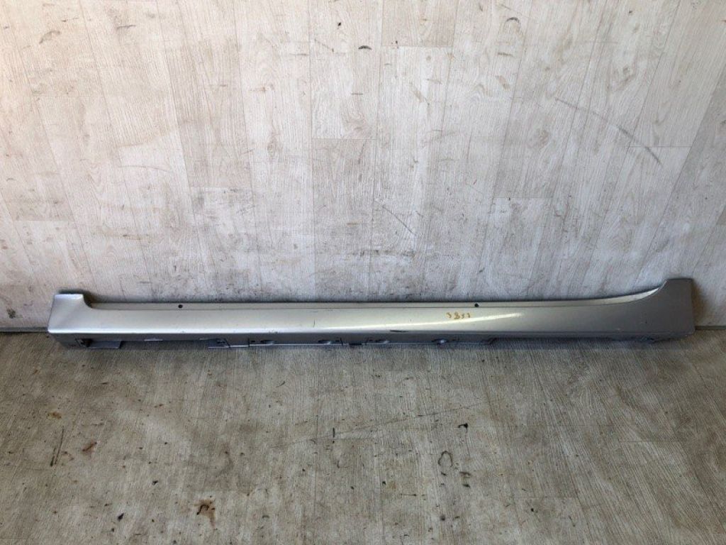 7585247900 | Накладка порога наружная лев. TOYOTA PRIUS - 30 09-17
