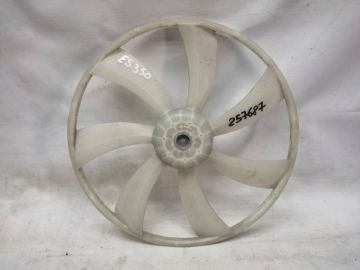 Крыльчатка вентилятора основного радиатора прав. LEXUS ES350 06-12 Крыльчатка вентилятора основного радиатора прав. LEXUS ES350 06-12