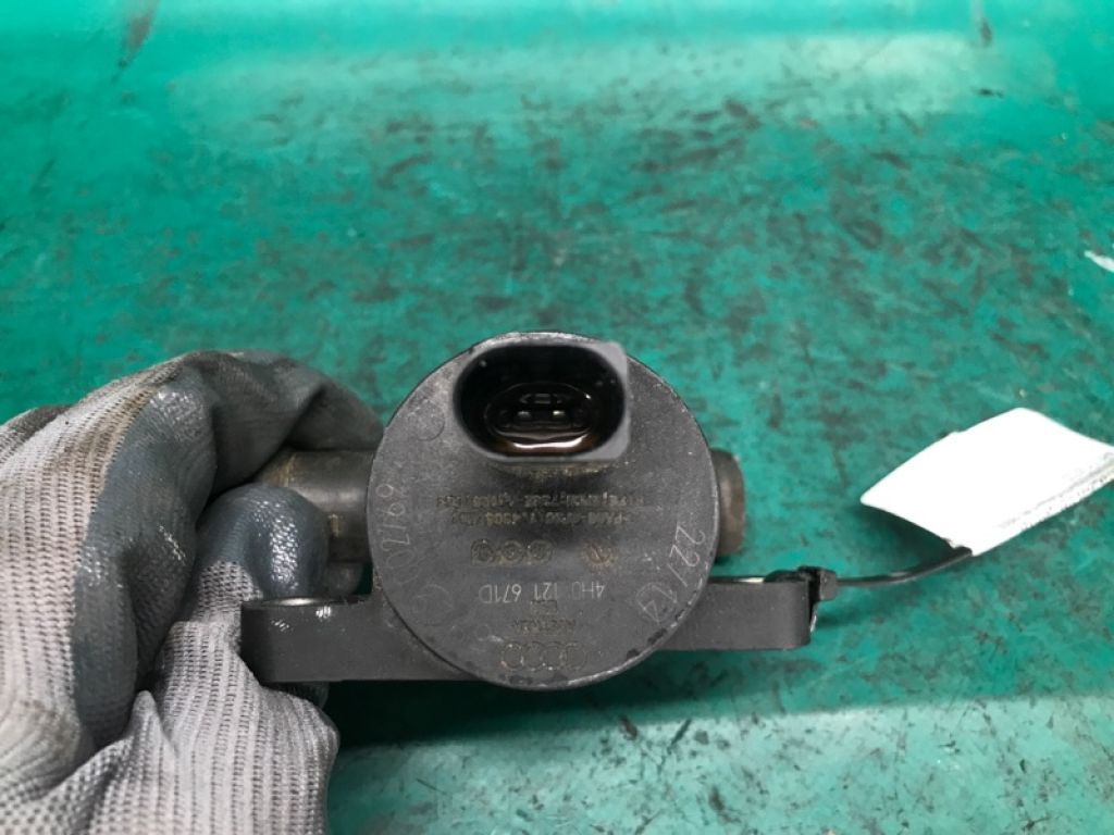 4H0 121 671 G | Помпа охолодження електрична AUDI A3 (8V) 12–17 - Фото 6