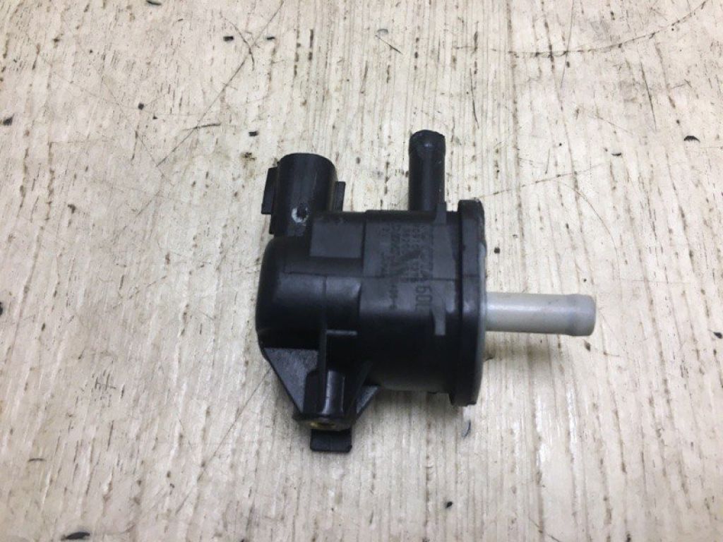 25860-37020 | Клапан электромагнитный (вакуумный) TOYOTA PRIUS - 30 09-17