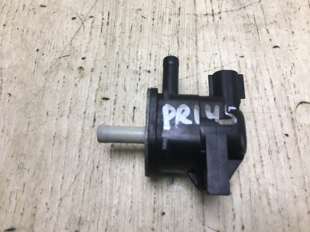 25860-37020 | Клапан электромагнитный (вакуумный) TOYOTA PRIUS - 30 09-17 - Фото 2