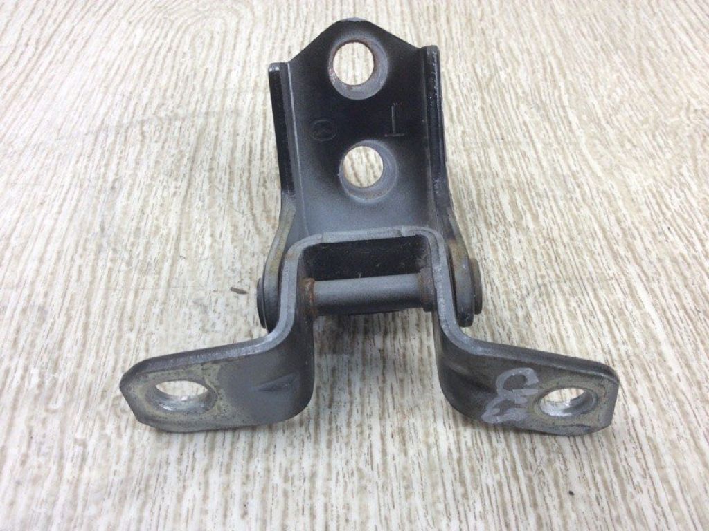 TD11-59-210A | Петля двери нижняя передн. прав. MAZDA CX-9 06-16 - Фото 3