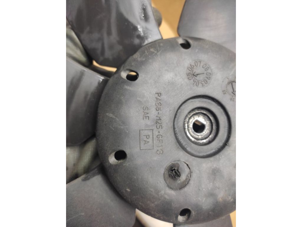 FS1G-15-140 | Крильчатка вентилятора основного радіатора MAZDA 6 GG 02-07 - Фото 3