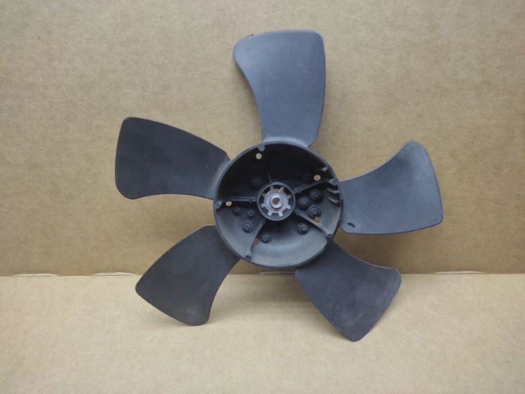 FS1H-15-140 | Крыльчатка вентилятора основного радиатора MAZDA 6 GG 02-07 - Фото 2