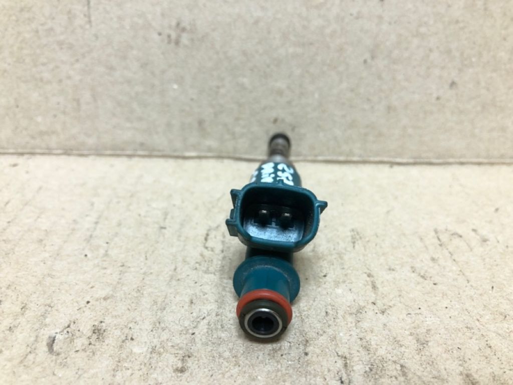 23209-39196 | Форсунка паливна TOYOTA PRIUS - 30 09-17 - Фото 4