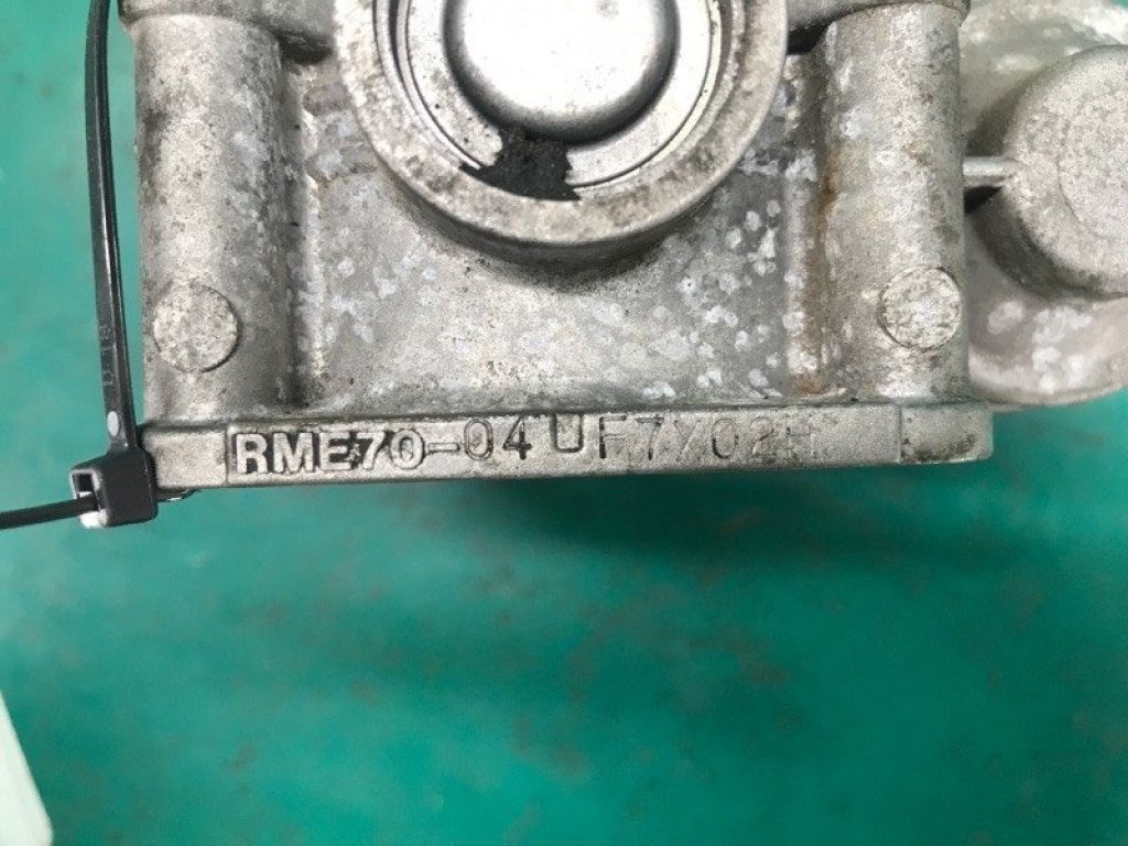 16119-8J10C | Дроссельная заслонка INFINITI M35/M45 04-10 - Фото 11