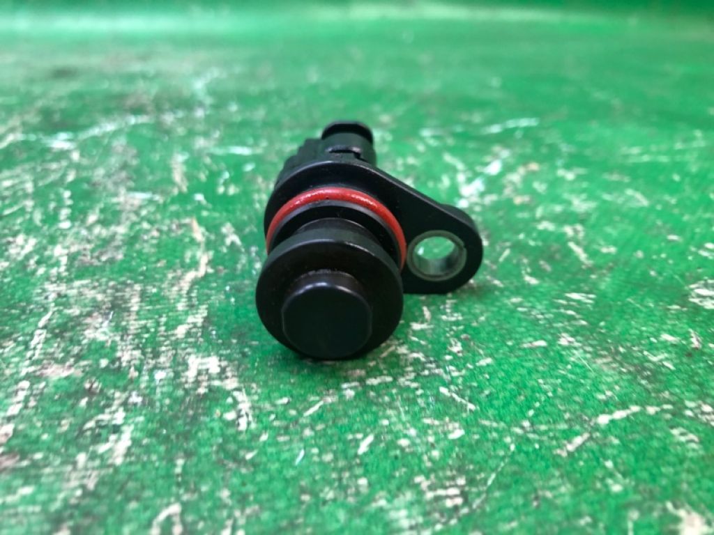 12636947 | Датчик положення распредвала CHEVROLET EQUINOX 17-