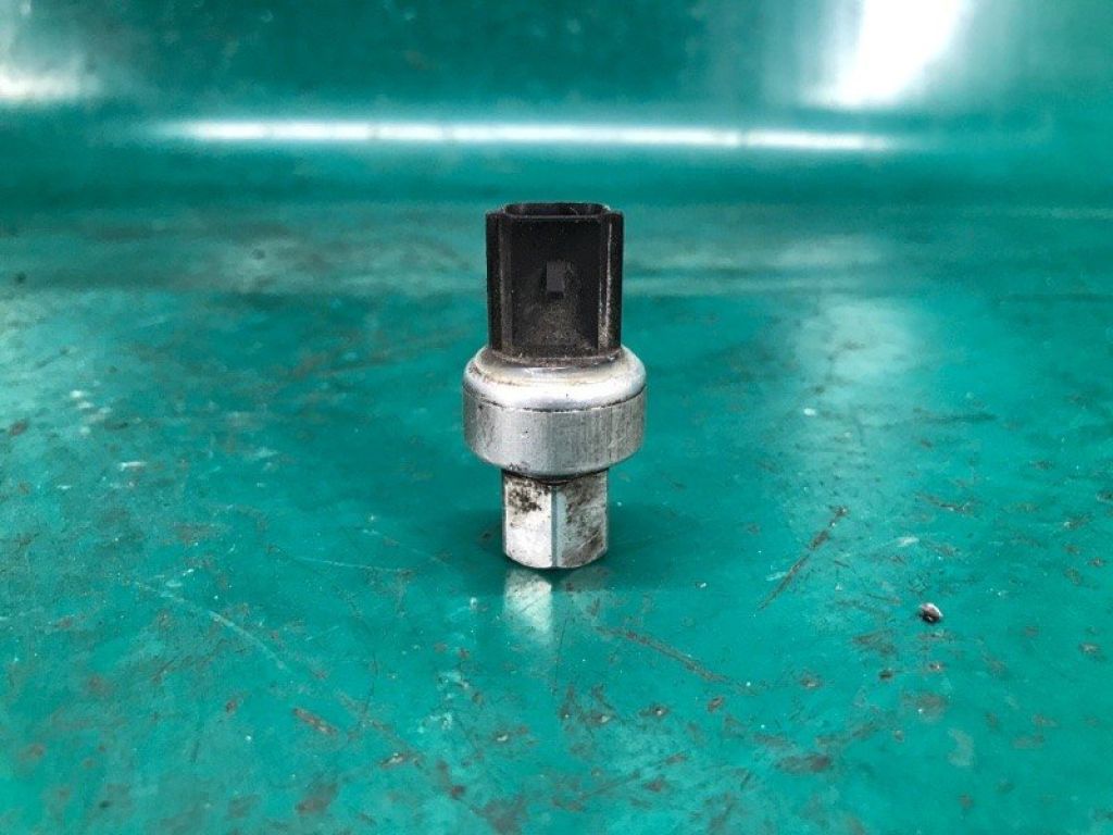 HG1Z-19D594-A | Датчик тиску кондиціонера FORD FUSION 14- - Фото 3