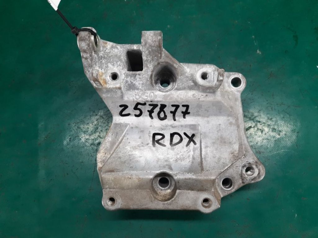 38930-5G0-A00 | Кронштейн компрессора кондиционера ACURA RDX 12-19