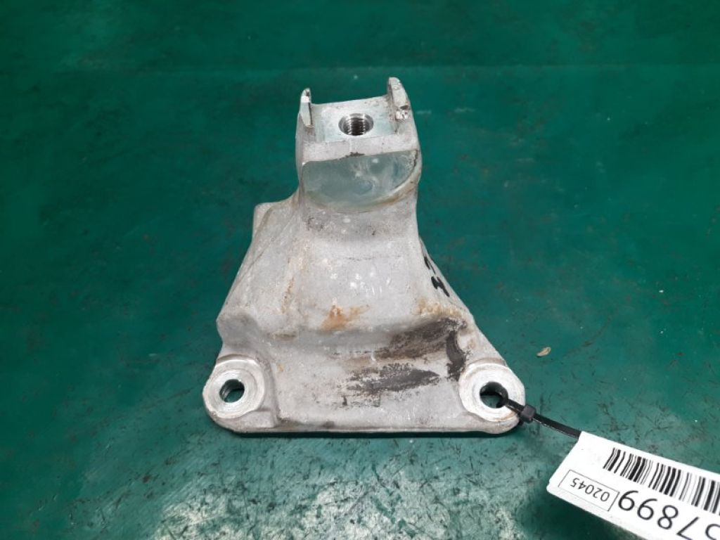 50630-TA1-A00 | Кронштейн двигуна передн. ACURA RDX 12-19