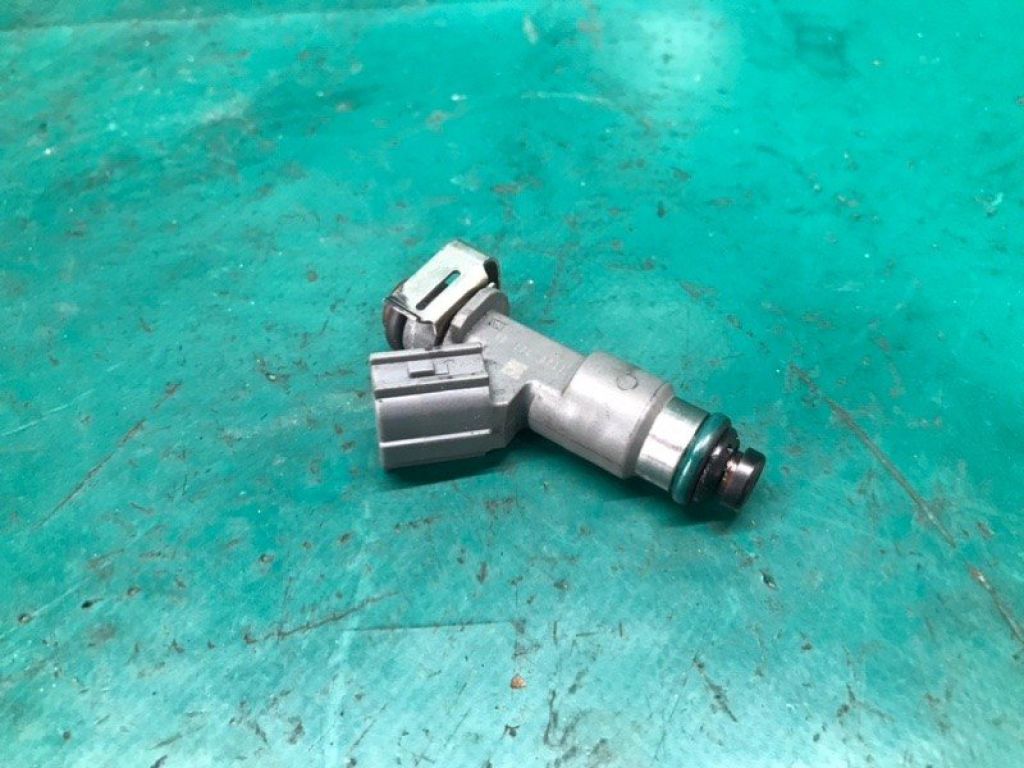 16450-R70-A01 | Форсунка паливна ACURA RDX 12-19