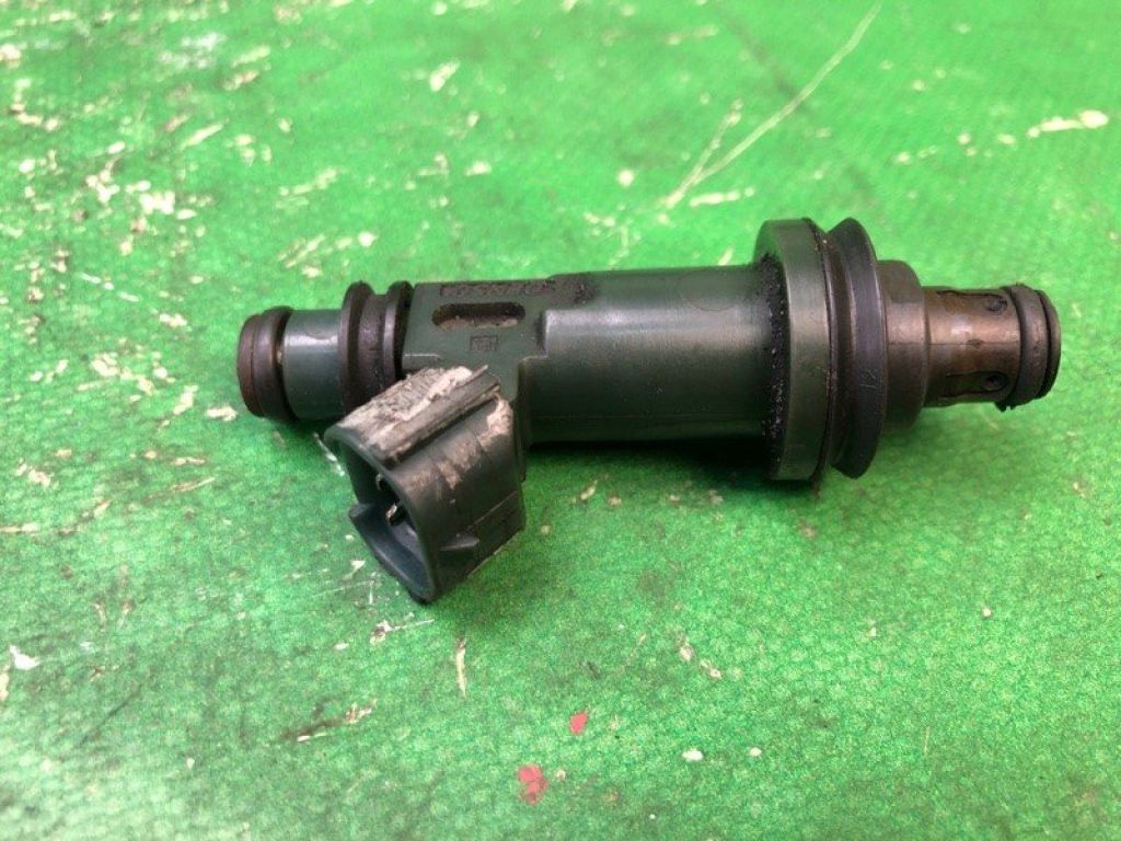 23209-20020 | Форсунка паливна LEXUS ES300 96-01 - Фото 3